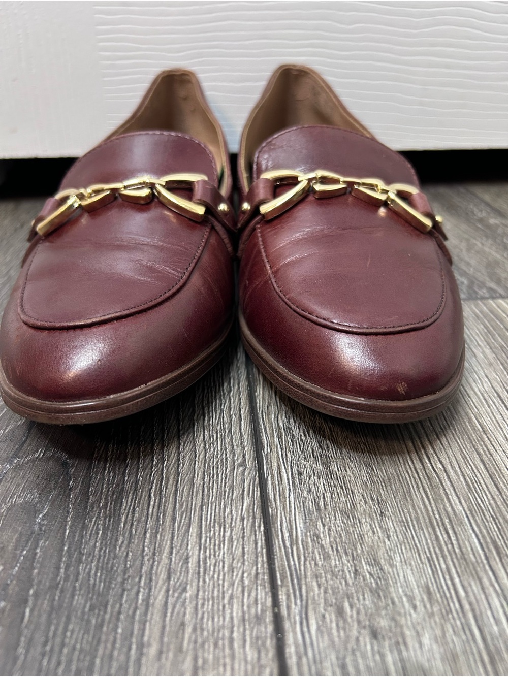 Naturalizer Burgundy Leather Loafers Gold Bit Detail Comfort Flats Size 8.5 - Picture 3 of 13